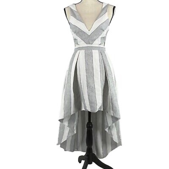 Women’s Size Small High Low Cut Out Vacation Dress Honeymoon White Gray - Picture 10 of 15